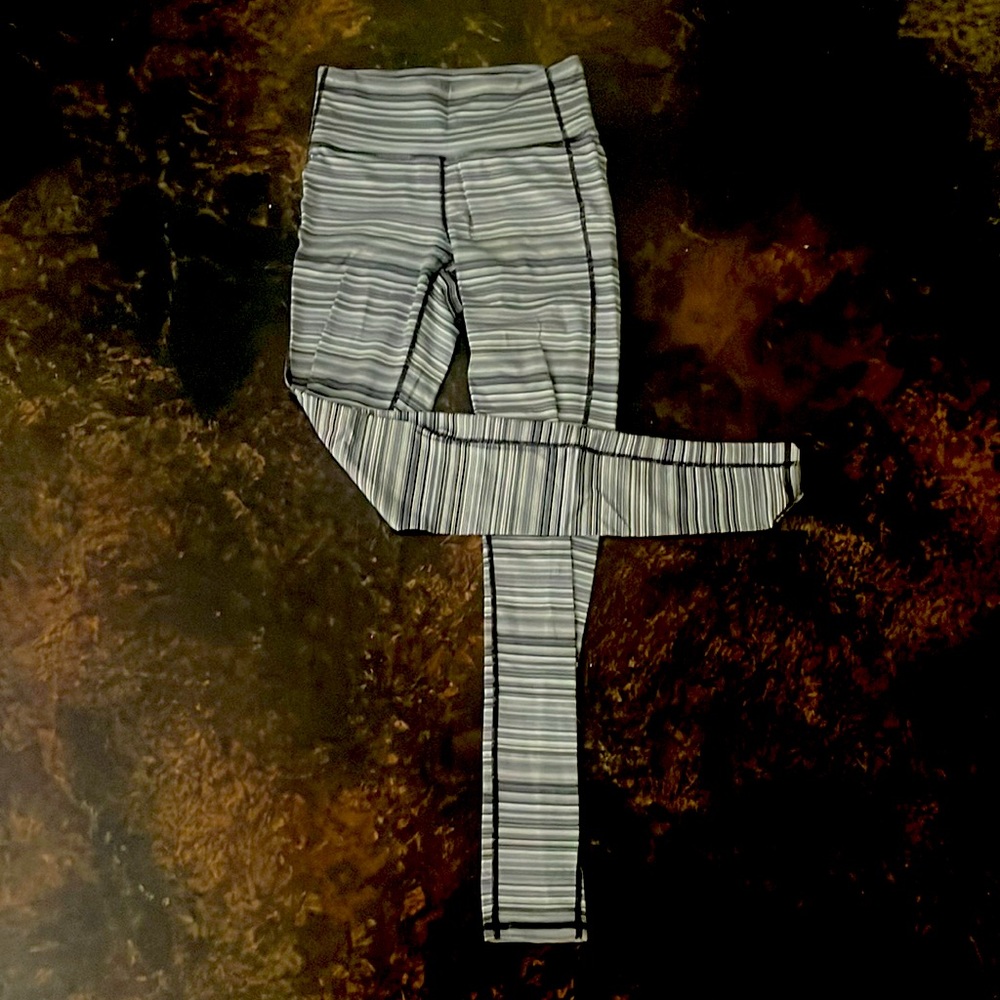 Athleta, gray and black striped leggings, XS